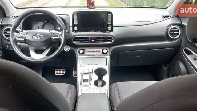 Зеленый Хендай Kona, объемом двигателя 0 л и пробегом 86 тыс. км за 19000 $, фото 30 на Automoto.ua