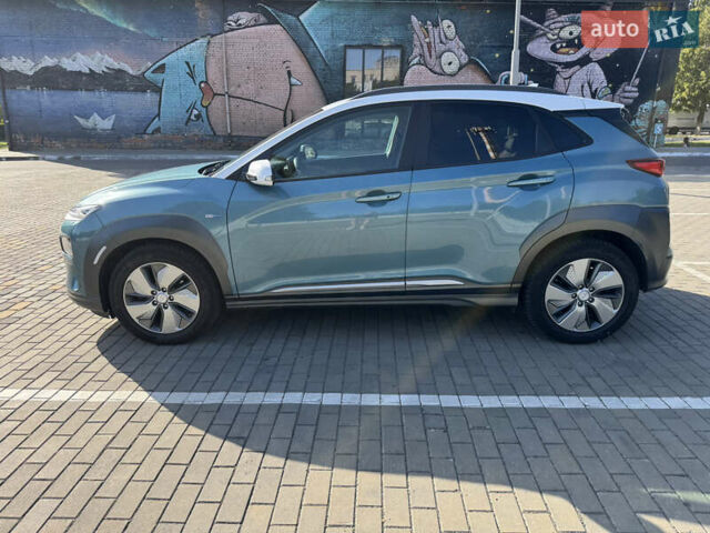 Зелений Хендай Kona, об'ємом двигуна 0 л та пробігом 150 тис. км за 16600 $, фото 8 на Automoto.ua