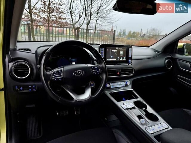 Зеленый Хендай Kona, объемом двигателя 0 л и пробегом 87 тыс. км за 16950 $, фото 47 на Automoto.ua