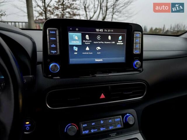 Зеленый Хендай Kona, объемом двигателя 0 л и пробегом 87 тыс. км за 16950 $, фото 58 на Automoto.ua