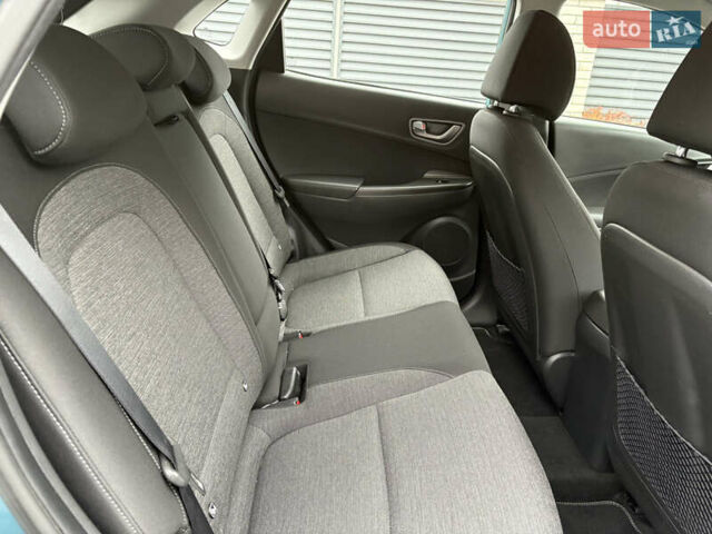 Зелений Хендай Kona, об'ємом двигуна 0 л та пробігом 123 тис. км за 17200 $, фото 28 на Automoto.ua