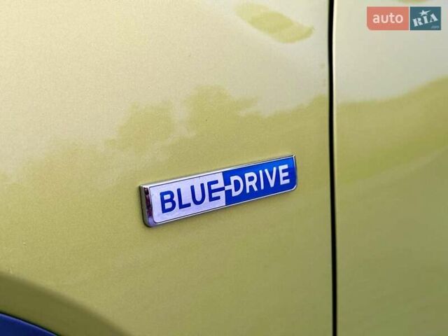 Зеленый Хендай Kona, объемом двигателя 0 л и пробегом 87 тыс. км за 16950 $, фото 31 на Automoto.ua