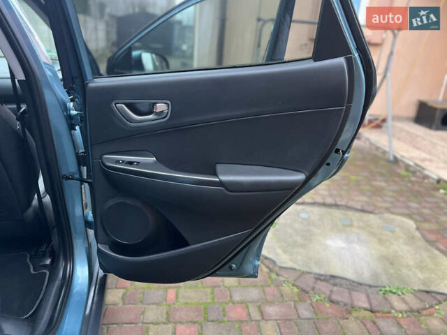 Зеленый Хендай Kona, объемом двигателя 0 л и пробегом 157 тыс. км за 17399 $, фото 48 на Automoto.ua