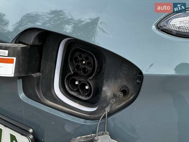 Зелений Хендай Kona, об'ємом двигуна 0 л та пробігом 52 тис. км за 17700 $, фото 14 на Automoto.ua