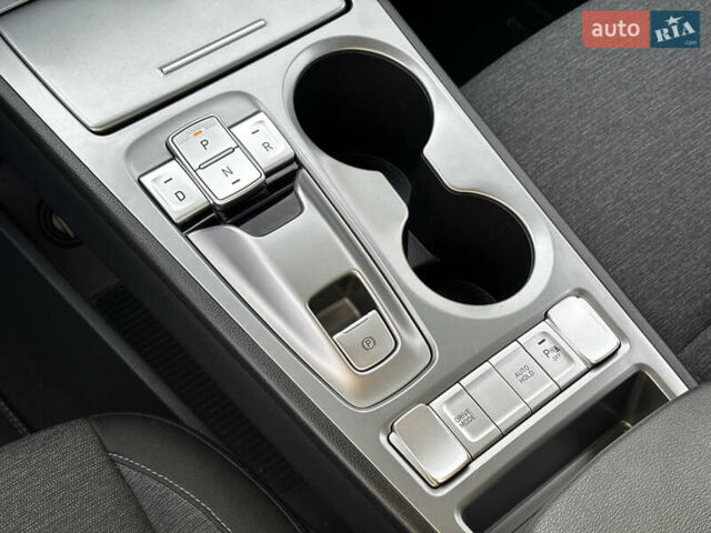 Зелений Хендай Kona, об'ємом двигуна 0 л та пробігом 33 тис. км за 15550 $, фото 37 на Automoto.ua