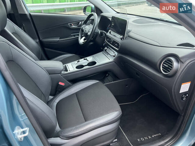 Зелений Хендай Kona, об'ємом двигуна 0 л та пробігом 50 тис. км за 18500 $, фото 39 на Automoto.ua