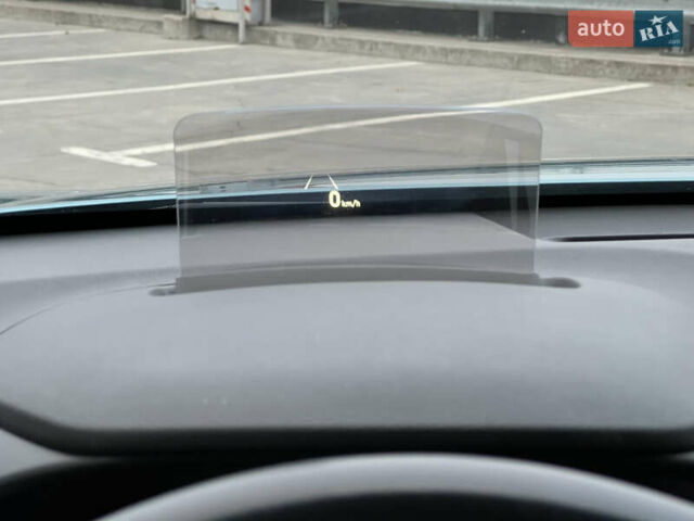 Зелений Хендай Kona, об'ємом двигуна 0 л та пробігом 50 тис. км за 18500 $, фото 21 на Automoto.ua