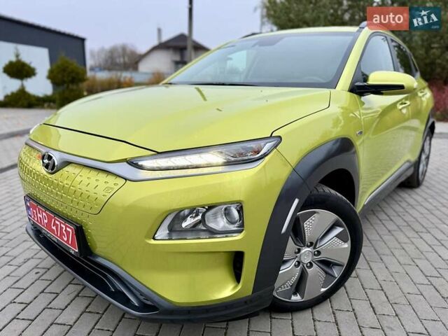 Зеленый Хендай Kona, объемом двигателя 0 л и пробегом 87 тыс. км за 16950 $, фото 10 на Automoto.ua