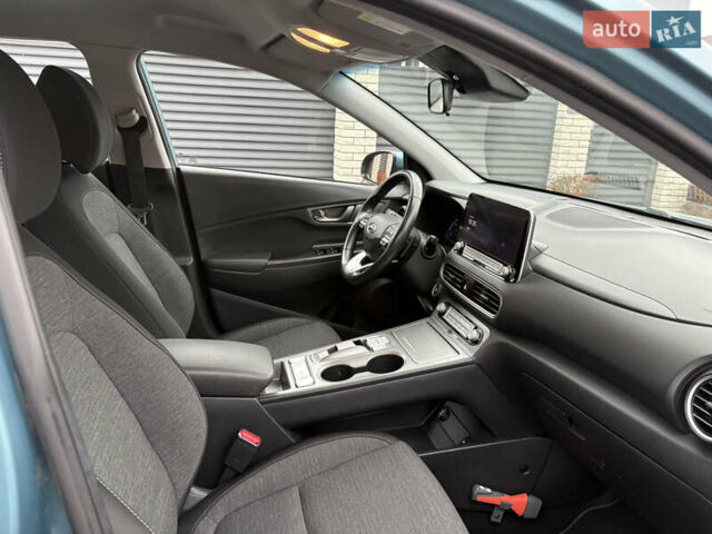 Зелений Хендай Kona, об'ємом двигуна 0 л та пробігом 123 тис. км за 17200 $, фото 25 на Automoto.ua