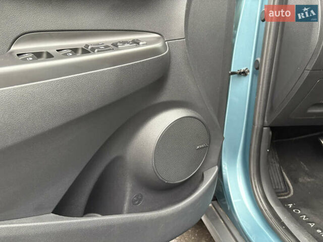 Зелений Хендай Kona, об'ємом двигуна 0 л та пробігом 123 тис. км за 17200 $, фото 33 на Automoto.ua