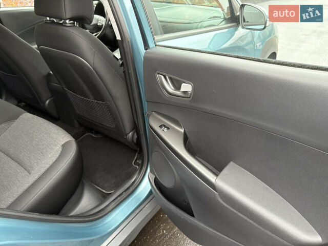 Зелений Хендай Kona, об'ємом двигуна 0 л та пробігом 123 тис. км за 17200 $, фото 27 на Automoto.ua