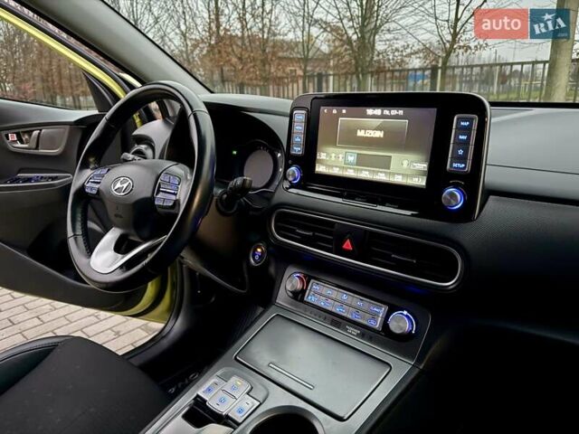 Зеленый Хендай Kona, объемом двигателя 0 л и пробегом 87 тыс. км за 16950 $, фото 70 на Automoto.ua