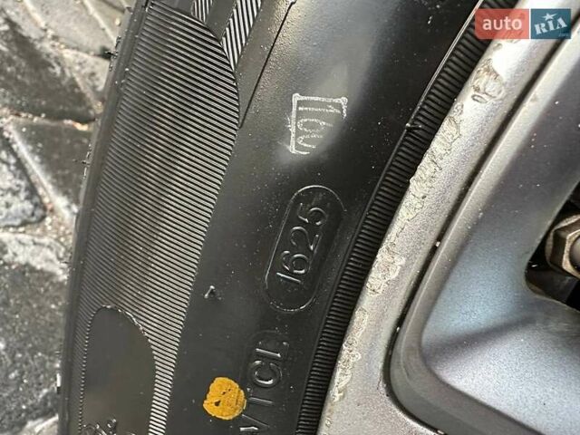 Зеленый Хендай Kona, объемом двигателя 0 л и пробегом 49 тыс. км за 16500 $, фото 17 на Automoto.ua