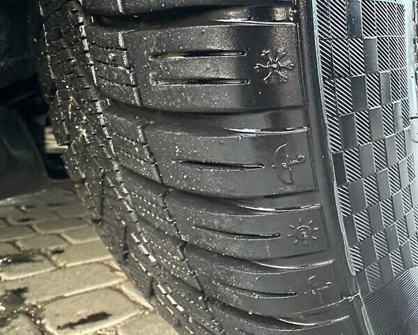 Зеленый Хендай Kona, объемом двигателя 0 л и пробегом 49 тыс. км за 16500 $, фото 18 на Automoto.ua