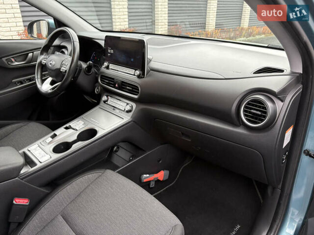 Зелений Хендай Kona, об'ємом двигуна 0 л та пробігом 123 тис. км за 17200 $, фото 21 на Automoto.ua