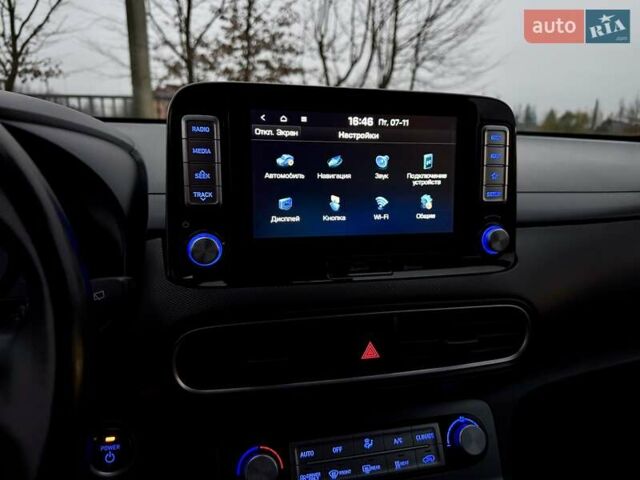 Зеленый Хендай Kona, объемом двигателя 0 л и пробегом 87 тыс. км за 16950 $, фото 61 на Automoto.ua