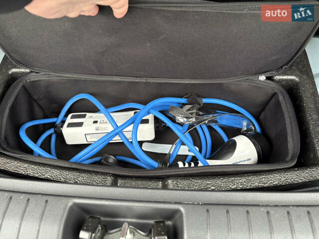 Зелений Хендай Kona, об'ємом двигуна 0 л та пробігом 123 тис. км за 17200 $, фото 53 на Automoto.ua