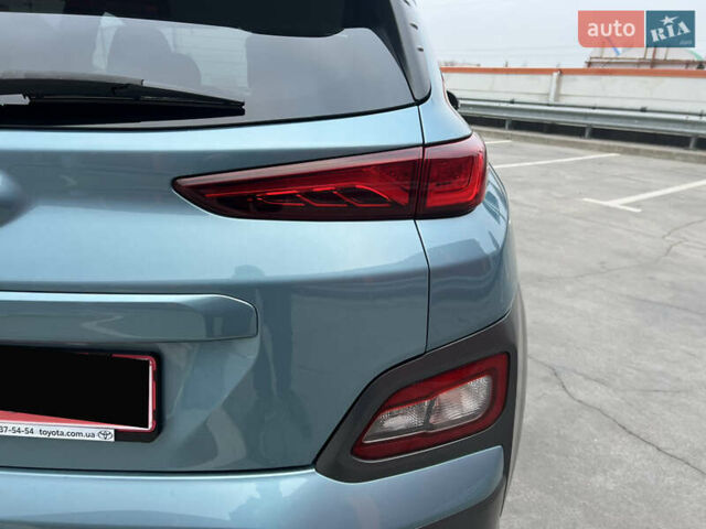 Зелений Хендай Kona, об'ємом двигуна 0 л та пробігом 50 тис. км за 18500 $, фото 14 на Automoto.ua