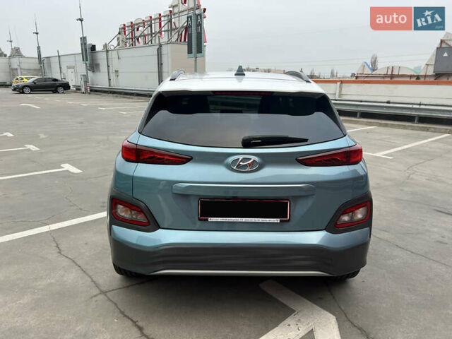 Зелений Хендай Kona, об'ємом двигуна 0 л та пробігом 50 тис. км за 18500 $, фото 11 на Automoto.ua