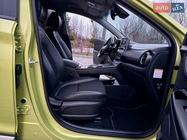 Зеленый Хендай Kona, объемом двигателя 0 л и пробегом 87 тыс. км за 16950 $, фото 65 на Automoto.ua