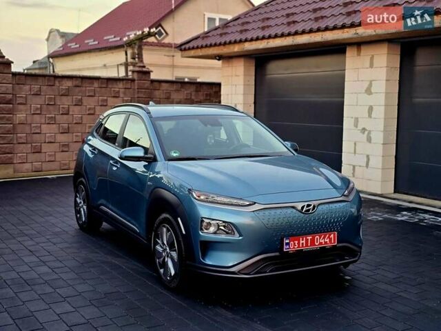 Зеленый Хендай Kona, объемом двигателя 0 л и пробегом 53 тыс. км за 18999 $, фото 7 на Automoto.ua