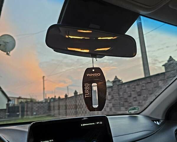 Зеленый Хендай Kona, объемом двигателя 0 л и пробегом 53 тыс. км за 18999 $, фото 27 на Automoto.ua