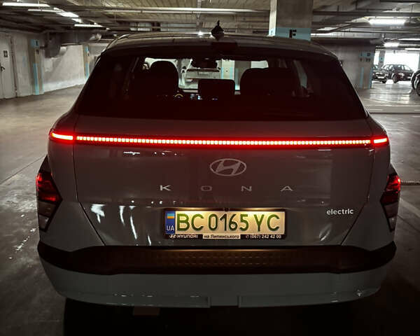 Зеленый Хендай Kona, объемом двигателя 0 л и пробегом 10 тыс. км за 25000 $, фото 16 на Automoto.ua