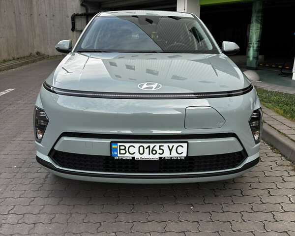 Зеленый Хендай Kona, объемом двигателя 0 л и пробегом 10 тыс. км за 25000 $, фото 1 на Automoto.ua