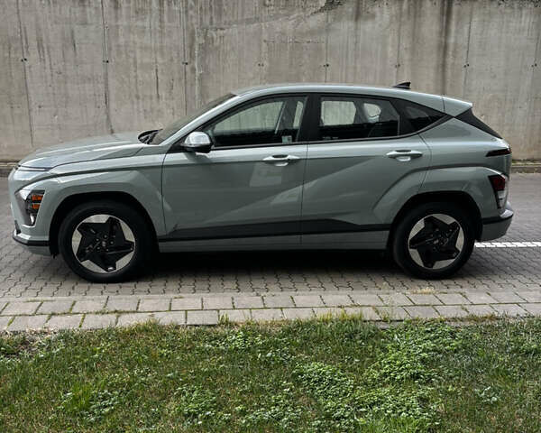 Зеленый Хендай Kona, объемом двигателя 0 л и пробегом 10 тыс. км за 25000 $, фото 3 на Automoto.ua