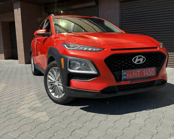 Хендай Kona 2018 в Хмельницком на Automoto.ua Оранжевый Хендай Kona, объемом двигателя 2 л и пробегом 195 тыс. км за 13999 $, фото 1 на Automoto.ua