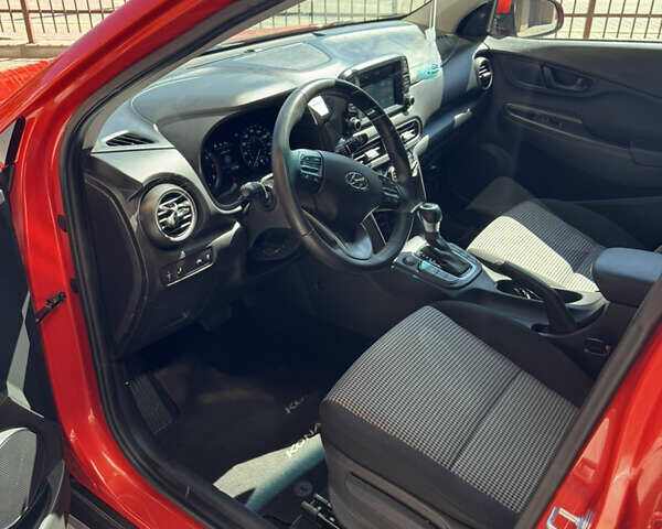 Хендай Kona 2018 в Хмельницком на Automoto.ua Оранжевый Хендай Kona, объемом двигателя 2 л и пробегом 195 тыс. км за 13999 $, фото 15 на Automoto.ua