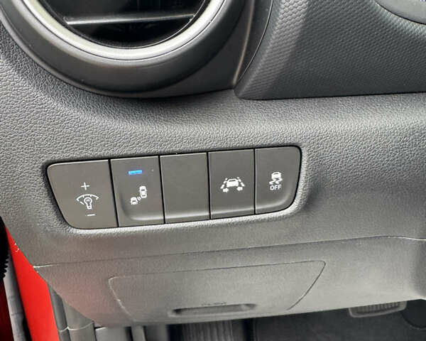 Оранжевый Хендай Kona, объемом двигателя 2 л и пробегом 190 тыс. км за 13850 $, фото 24 на Automoto.ua