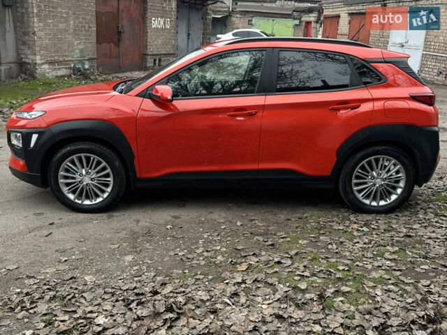 Оранжевый Хендай Kona, объемом двигателя 2 л и пробегом 106 тыс. км за 14600 $, фото 7 на Automoto.ua