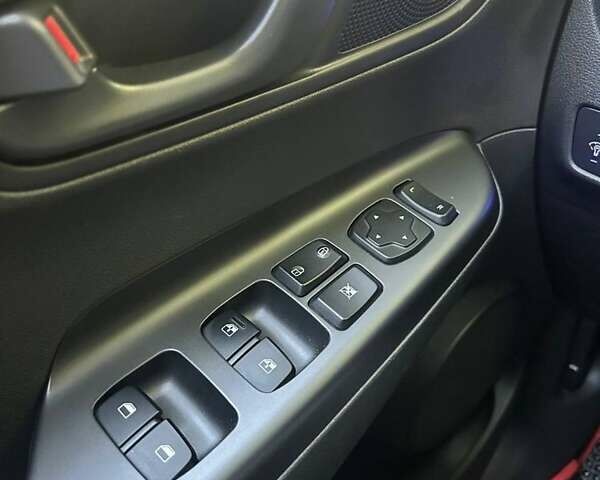 Оранжевый Хендай Kona, объемом двигателя 2 л и пробегом 78 тыс. км за 16000 $, фото 4 на Automoto.ua