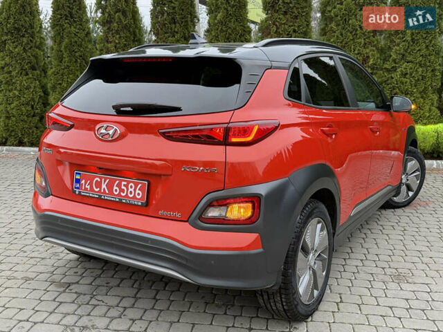 Оранжевый Хендай Kona, объемом двигателя 0 л и пробегом 78 тыс. км за 18950 $, фото 24 на Automoto.ua