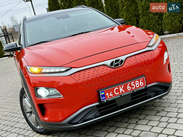 Оранжевый Хендай Kona, объемом двигателя 0 л и пробегом 78 тыс. км за 18950 $, фото 4 на Automoto.ua