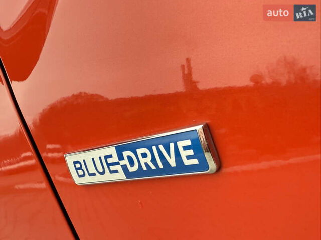 Оранжевый Хендай Kona, объемом двигателя 0 л и пробегом 78 тыс. км за 18950 $, фото 45 на Automoto.ua