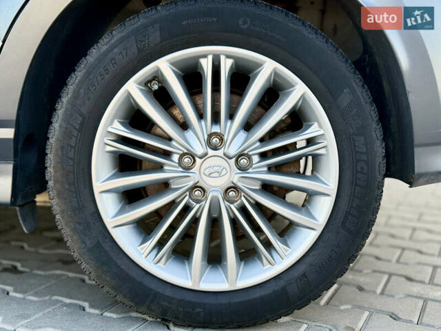 Білий Хендай Kona Electric, об'ємом двигуна 0 л та пробігом 138 тис. км за 15999 $, фото 6 на Automoto.ua