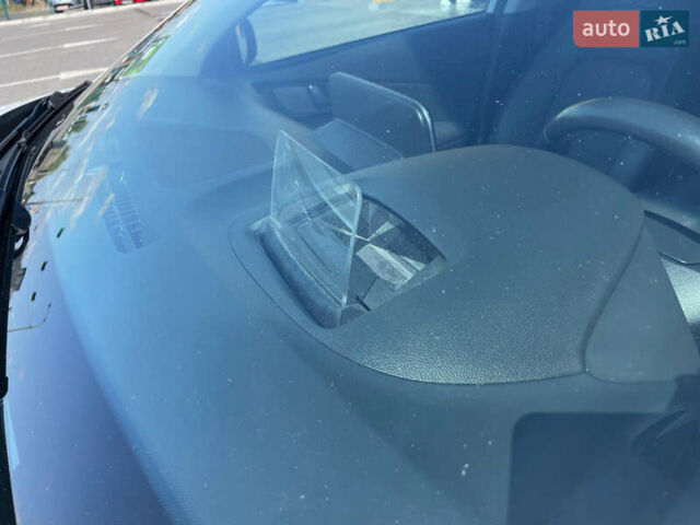 Білий Хендай Kona Electric, об'ємом двигуна 0 л та пробігом 118 тис. км за 17400 $, фото 27 на Automoto.ua