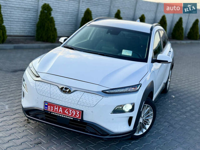Білий Хендай Kona Electric, об'ємом двигуна 0 л та пробігом 138 тис. км за 15999 $, фото 1 на Automoto.ua