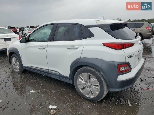 Білий Хендай Kona Electric, об'ємом двигуна 0 л та пробігом 112 тис. км за 5700 $, фото 1 на Automoto.ua