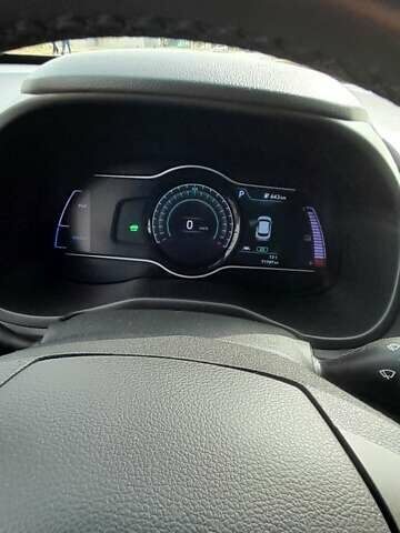 Білий Хендай Kona Electric, об'ємом двигуна 0 л та пробігом 71 тис. км за 17600 $, фото 33 на Automoto.ua