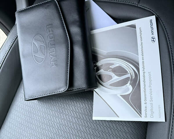 Белый Хендай Kona Electric, объемом двигателя 0 л и пробегом 96 тыс. км за 19500 $, фото 67 на Automoto.ua