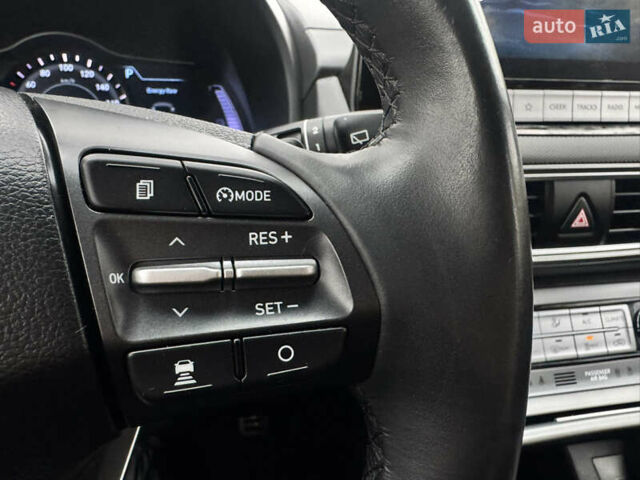 Білий Хендай Kona Electric, об'ємом двигуна 0 л та пробігом 59 тис. км за 17499 $, фото 24 на Automoto.ua