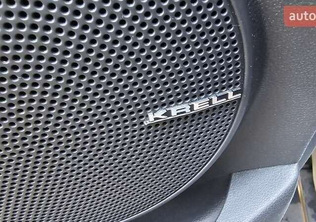 Белый Хендай Kona Electric, объемом двигателя 0 л и пробегом 44 тыс. км за 17450 $, фото 11 на Automoto.ua