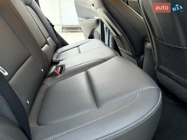 Белый Хендай Kona Electric, объемом двигателя 0 л и пробегом 96 тыс. км за 19500 $, фото 35 на Automoto.ua