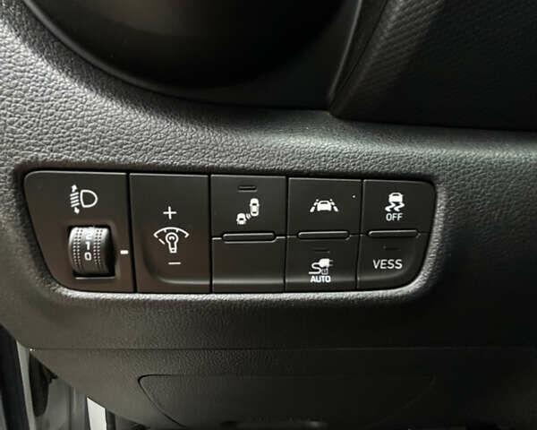 Білий Хендай Kona Electric, об'ємом двигуна 0 л та пробігом 56 тис. км за 14900 $, фото 13 на Automoto.ua