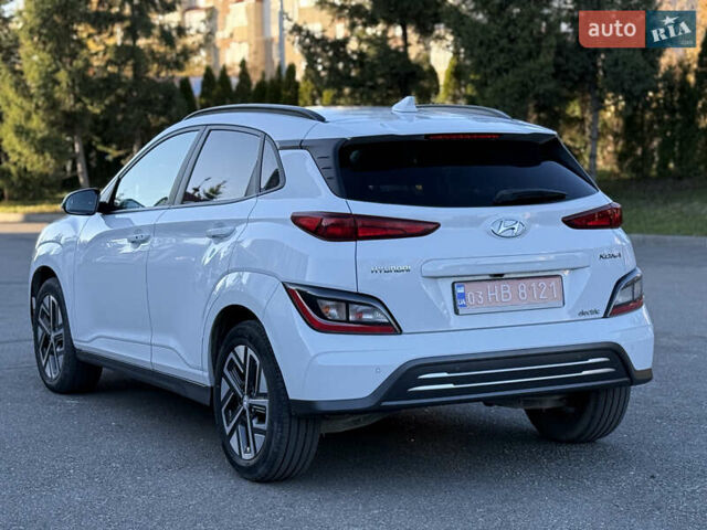 Белый Хендай Kona Electric, объемом двигателя 0 л и пробегом 80 тыс. км за 16900 $, фото 14 на Automoto.ua