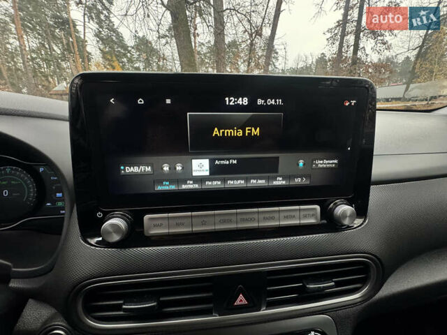 Білий Хендай Kona Electric, об'ємом двигуна 0 л та пробігом 59 тис. км за 17499 $, фото 28 на Automoto.ua