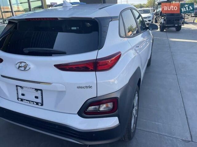 Білий Хендай Kona Electric, об'ємом двигуна 0 л та пробігом 13 тис. км за 8600 $, фото 11 на Automoto.ua